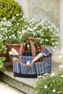Sophie Conran - Gartenwerkzeug-Tasche Blau -Pflanzensamen Rabatt burgon ball gartenwerkzeug tasche 1 stk 753459 de