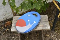 Kinder-Kniekissen "Schnecke" -Pflanzensamen Rabatt burgon ball kinder kniekissen schnecke 1 stk 859460 de