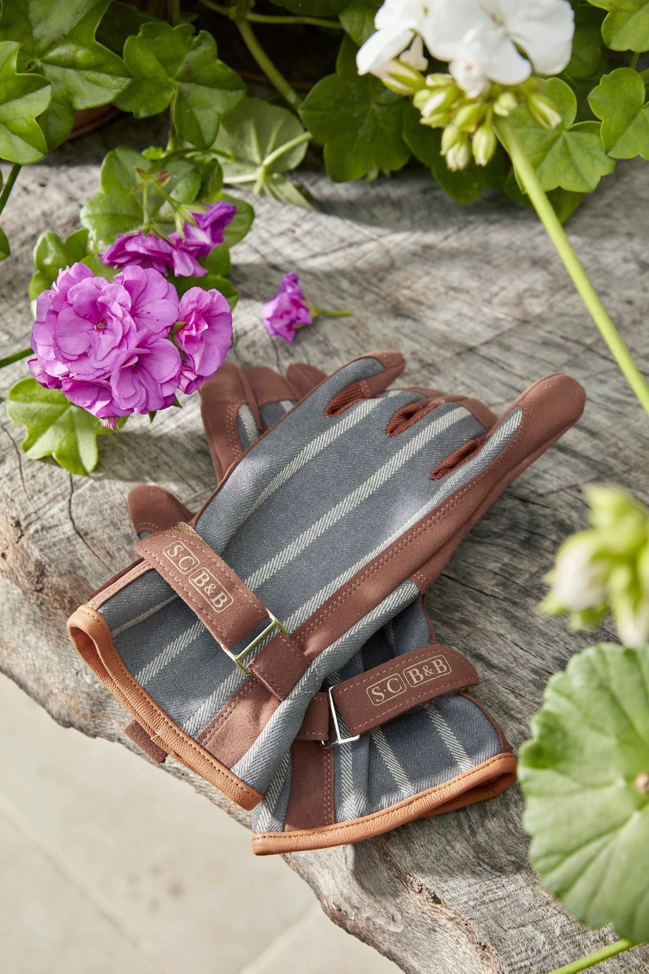 Sophie Conran - Gartenhandschuhe Grau 4 Sophie Conran - Gartenhandschuhe Grau – Bild 2