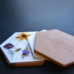 ESSCHERT DESIGN Blumen- & Kräuterpresse Mikrowelle -Pflanzensamen Rabatt esschert design blumen kraeuterpresse mikrowelle 1 stk 1000121 de