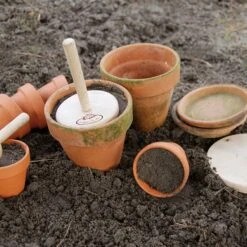 ESSCHERT DESIGN Erdstempel