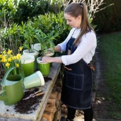 ESSCHERT DESIGN Gartengeräteschürze "Denim" -Pflanzensamen Rabatt esschert design gartengeraeteschuerze denim 1352012 de