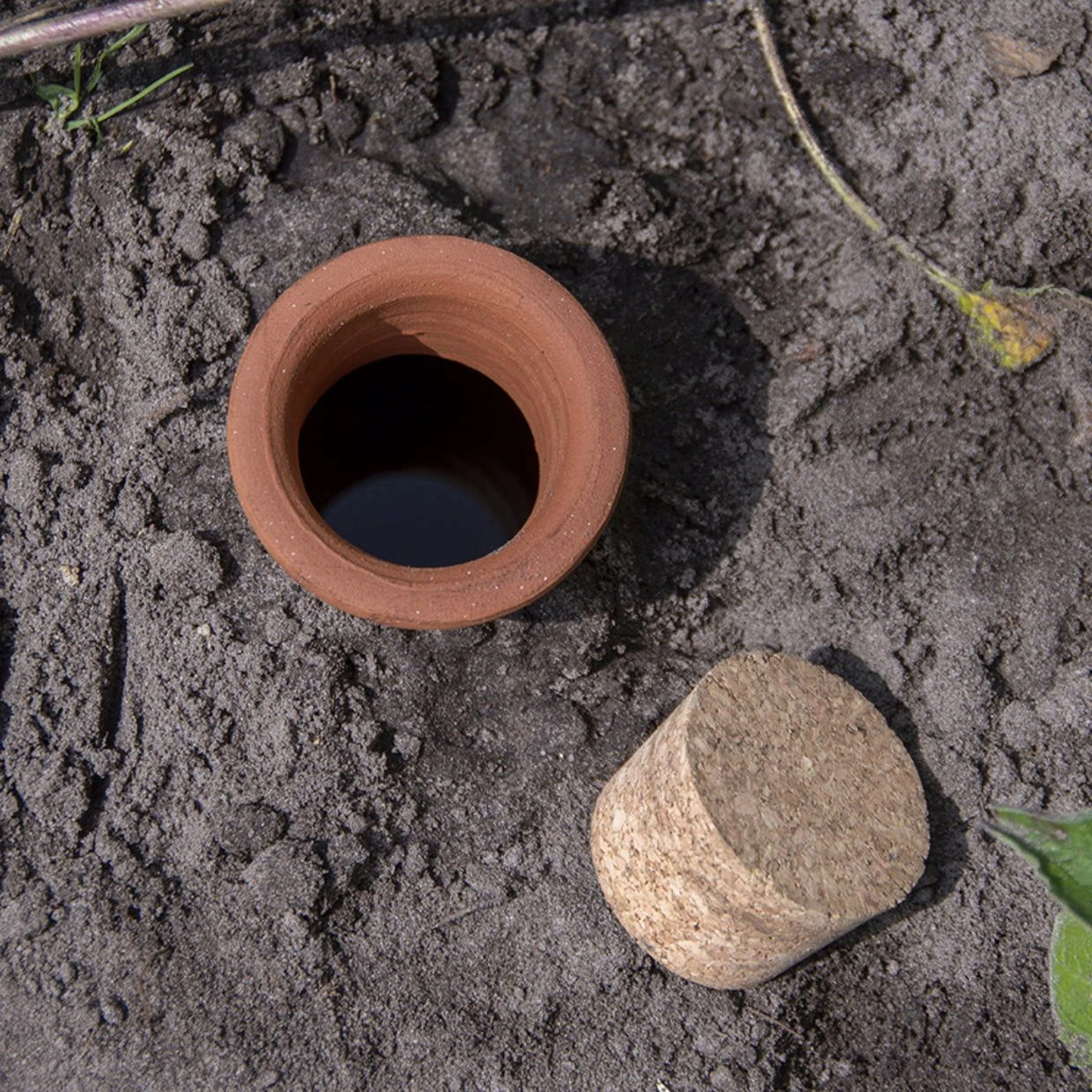 ESSCHERT DESIGN Olla Bewässerungsgefäß, S - Ø 16 Cm 5 ESSCHERT DESIGN Olla Bewässerungsgefäß, S - Ø 16 Cm – Bild 3