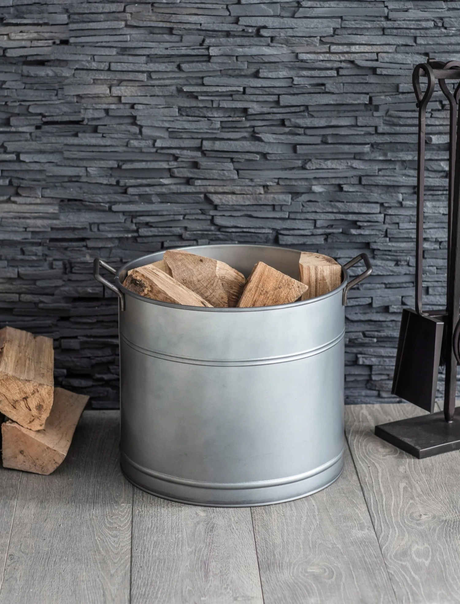 2er Set Verzinkte Pflanzkübel 4 2er Set Verzinkte Pflanzkübel – Bild 2