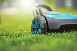 Gardena Akku-Rasenmäher HandyMower 22/18V P4A Ready-To-Use Set -Pflanzensamen Rabatt gardena akku rasenmaeher handymower 22 18v p4a ready to use set 1 set 1672398 de