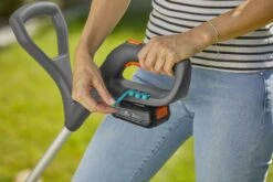 Gardena Akku-Trimmer SmallCut 23/18V P4A Solo 8 Gardena Akku-Trimmer SmallCut 23/18V P4A Solo -Pflanzensamen Rabatt gardena akku trimmer smallcut 23 18v p4a solo 1363338 de