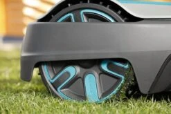 Gardena Radbürsten Für Mähroboter -Pflanzensamen Rabatt gardena radbuersten fuer maehroboter 1 set 1674788 de