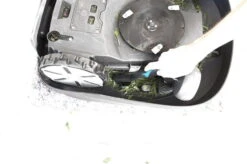 Gardena Wartungs- Und Reinigungs-Set Für Mähroboter -Pflanzensamen Rabatt gardena wartungs und reinigungs set fuer maehroboter 1 set 1674779 de