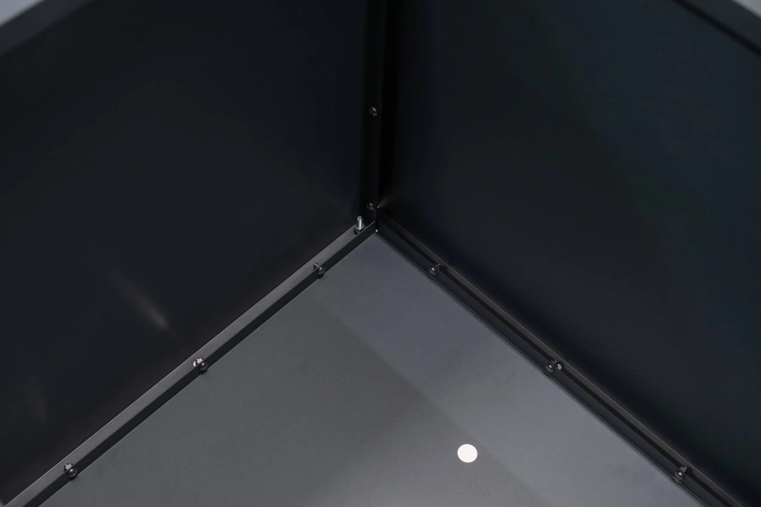 Pflanzkasten Cube 70x70x70, Anthrazit 9 Pflanzkasten Cube 70x70x70, Anthrazit – Bild 7