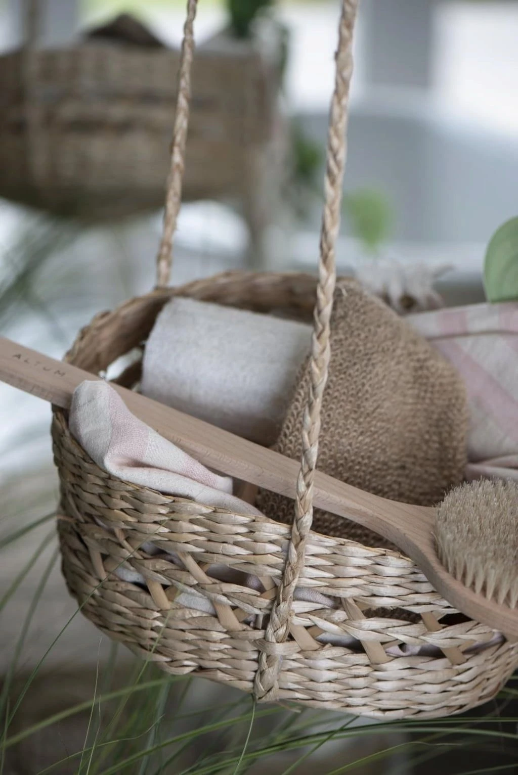 Hängekorb Trio 4 Hängekorb Trio – Bild 2