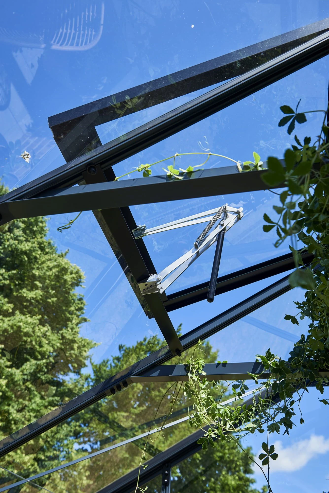 Juliana Fensteröffner Für Gewächshaus - Univent Automatisch 4 Juliana Fensteröffner Für Gewächshaus - Univent Automatisch – Bild 2