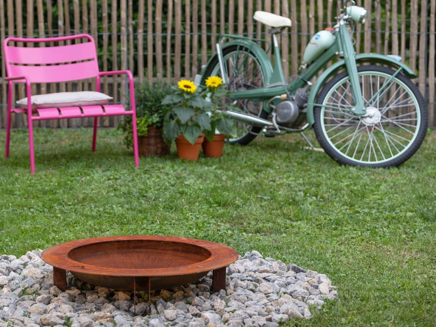 Feuerstelle "moon" 3 Feuerstelle "moon"