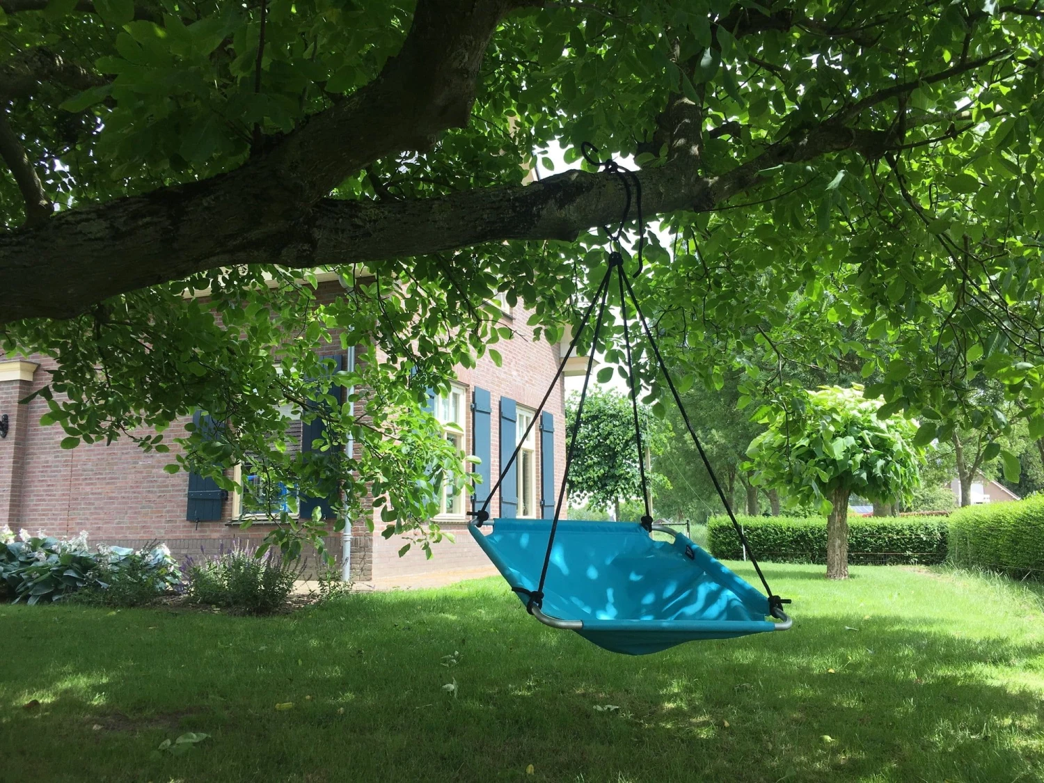 Nestschaukel BALANCE, Raven Black - OUTDOOR+ 4 Nestschaukel BALANCE, Raven Black - OUTDOOR+ – Bild 2